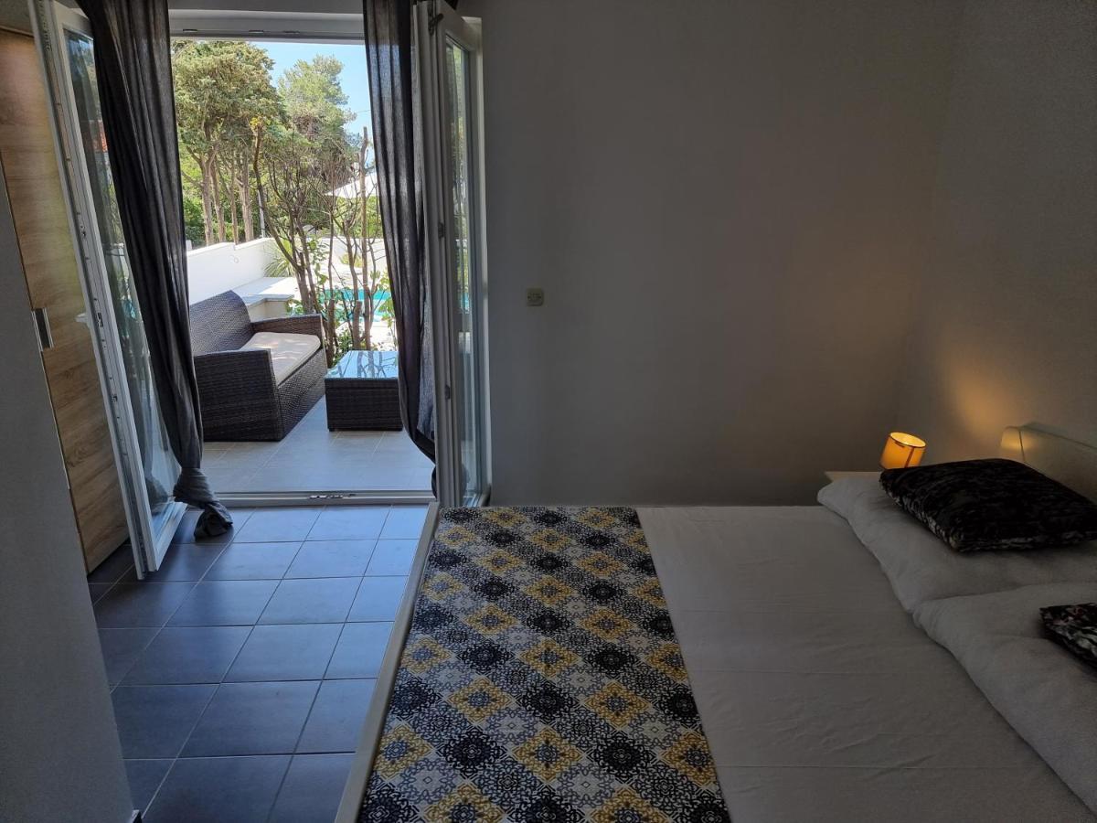 Villa Flamingo Deluxe Новаля Екстериор снимка