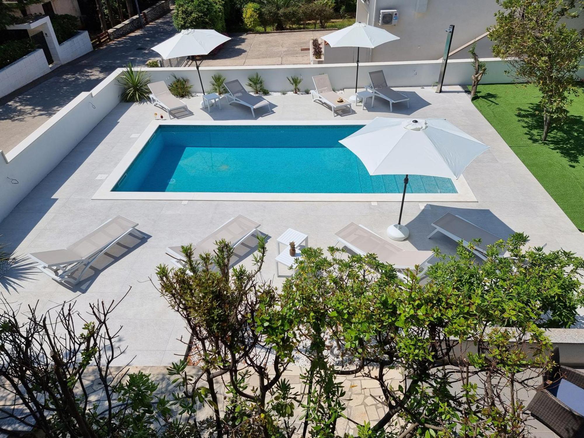 Villa Flamingo Deluxe Новаля Стая снимка